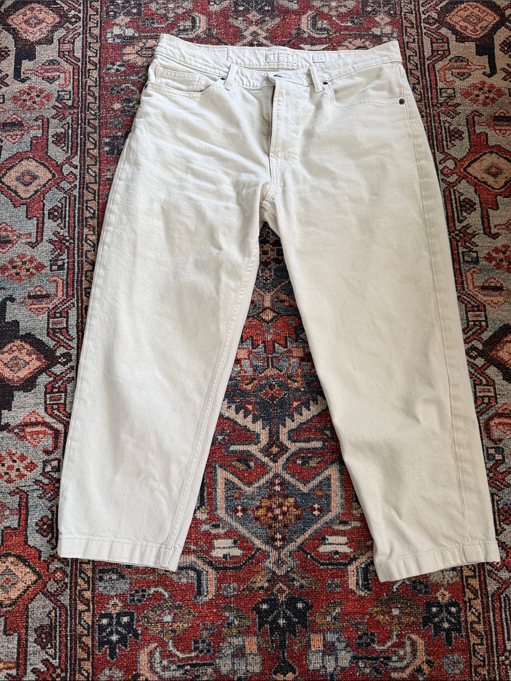 Lucky Brand women 12  Off-White Straight-Leg denim cropped  Jeans